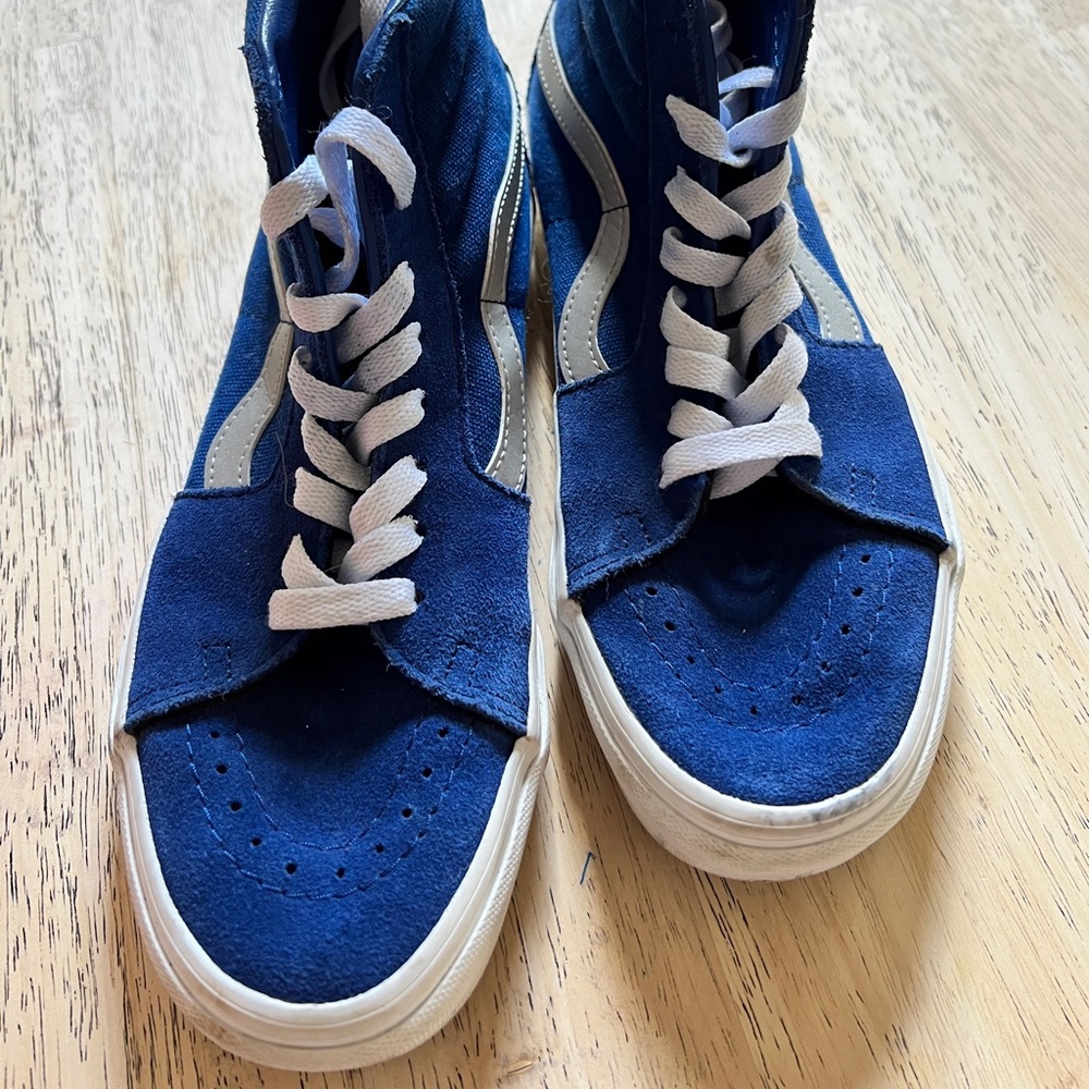 Vans blue suede sk8 shoes, Size 8 women’s🌸